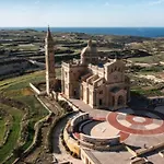 'l'artiste' Farmhouse Gozo Villa