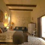 'l'artiste' Farmhouse Gozo