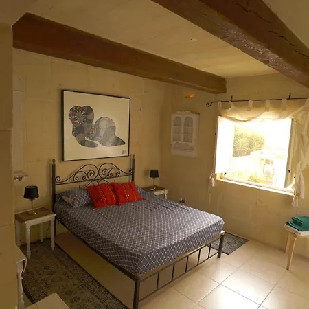 Villa 'l'artiste' Farmhouse Gozo
