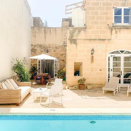 'l'artiste' Farmhouse Gozo