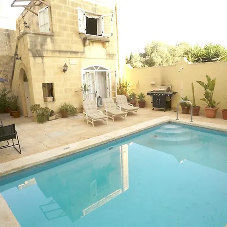 Villa 'l'artiste' Farmhouse Gozo *
