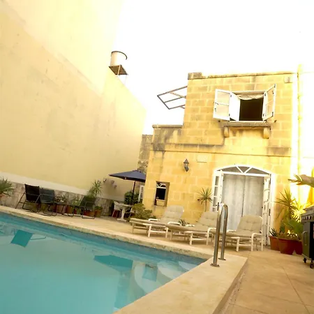 'l'artiste' Farmhouse Gozo Villa